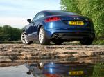 Audi TT 2.0 TFSI Quattro Coupe 2010 года (UK)